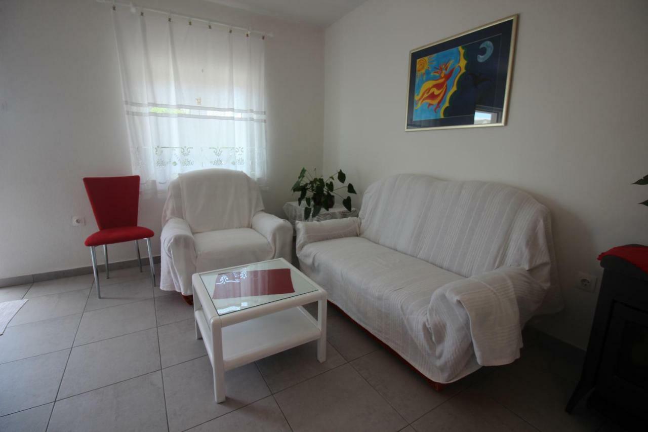 Apartment Vanda Novi Vinodolski Luaran gambar