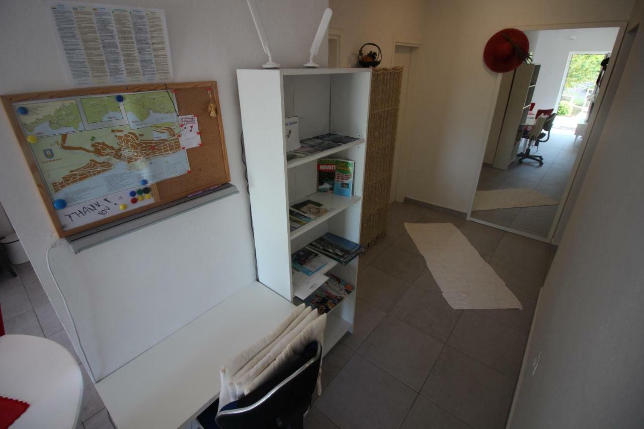 Apartment Vanda Novi Vinodolski Luaran gambar